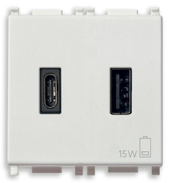USB-C + USB-A